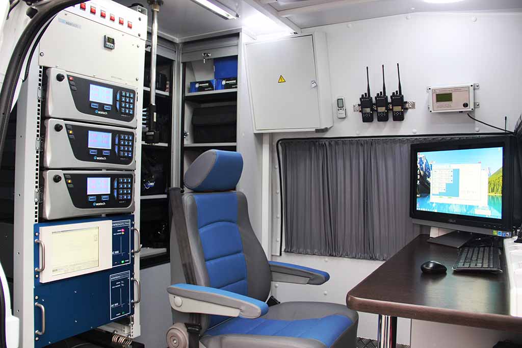 Салон лаборатории контроля мостов и сооружений
